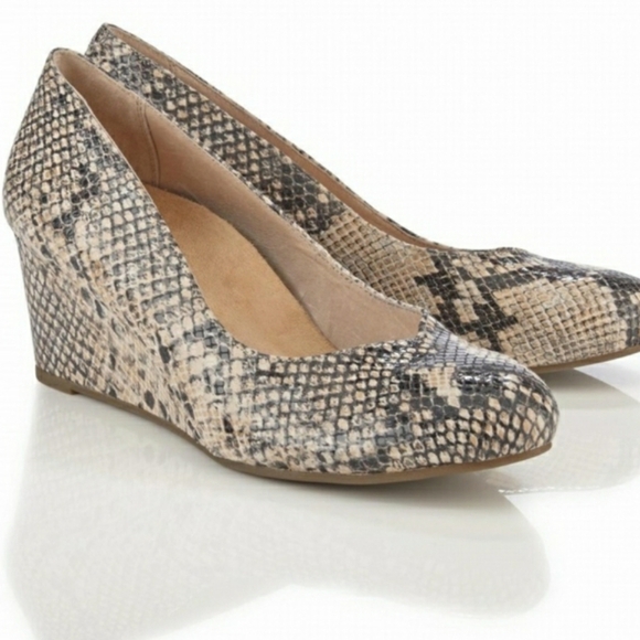Vionic Antonia Leather Embossed Snake Print Wedge - Picture 1 of 7